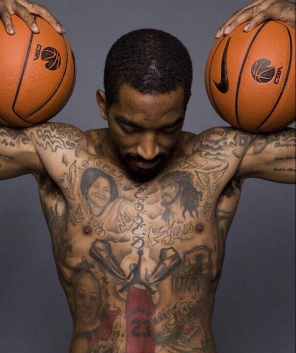 点击大图看下一张：外国篮球明星满身个性图腾纹身