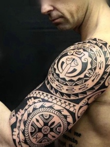 超级霸气的手臂经典图腾纹身刺青
