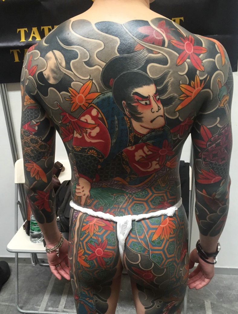 点击大图看下一张：几款日式经典风范的满背纹身图案