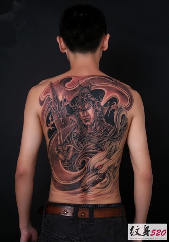点击大图看下一张：超酷超帅气的二郎神杨戬满背纹身图2