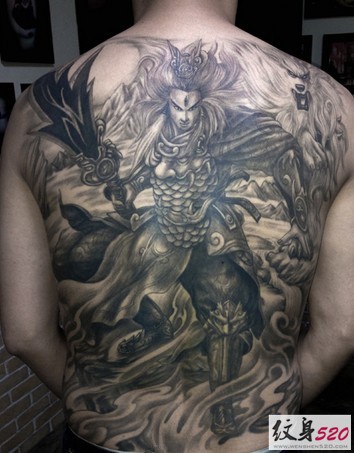 点击大图看下一张：超酷超帅气的二郎神杨戬满背纹身图3