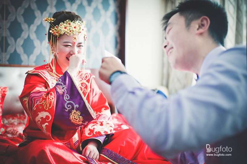 点击大图看下一张：中式婚礼