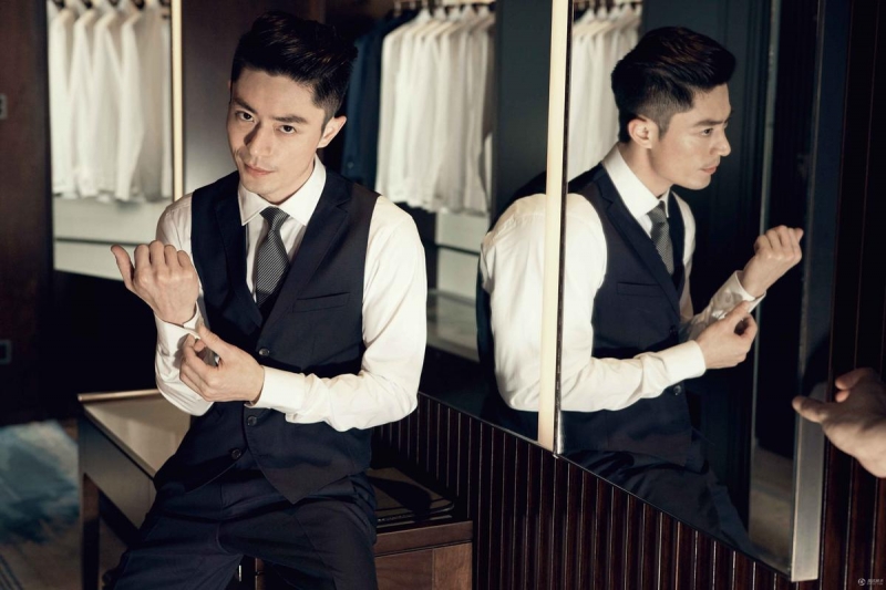 点击大图看下一张：霍建华时尚大片演绎随性干练魅惑十足