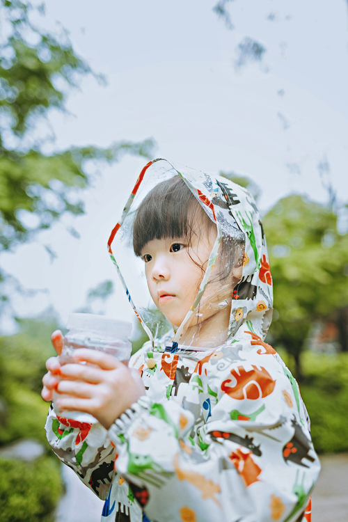 点击大图看下一张：你的雨天