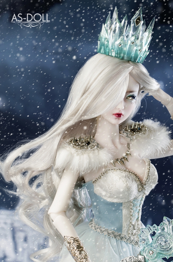 点击大图看下一张：雪之女王