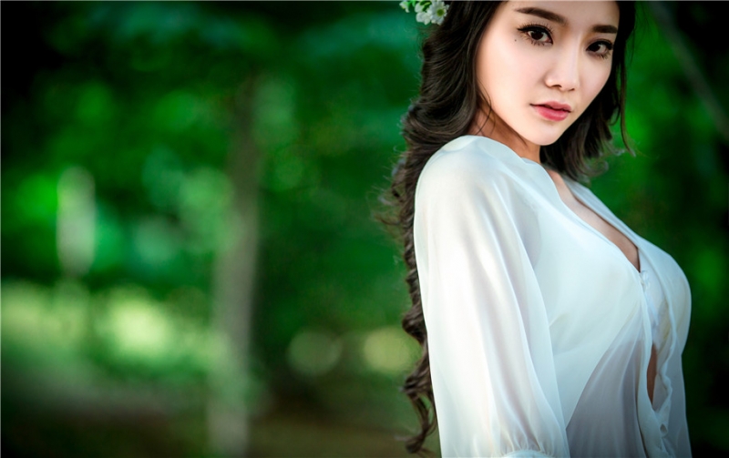 点击大图看下一张：纯真