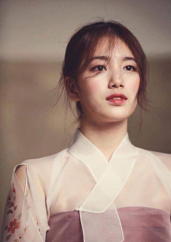 点击大图看下一张：古典美女头像国民初恋秀智韩服画报曝光