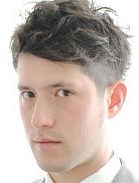 点击大图看下一张:你知道单眼皮男生适合什么发型吗