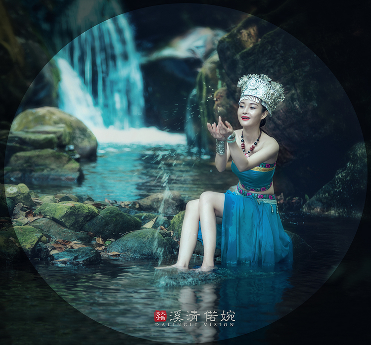 点击大图看下一张：婉偌清溪