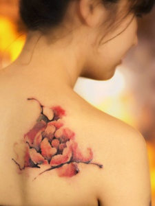 一组优雅淡然的漂亮花朵纹身刺青