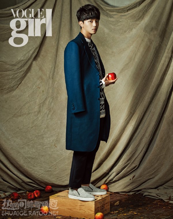 点击大图看下一张:韩国帅哥延宇振登时尚杂志演绎暖男魅力