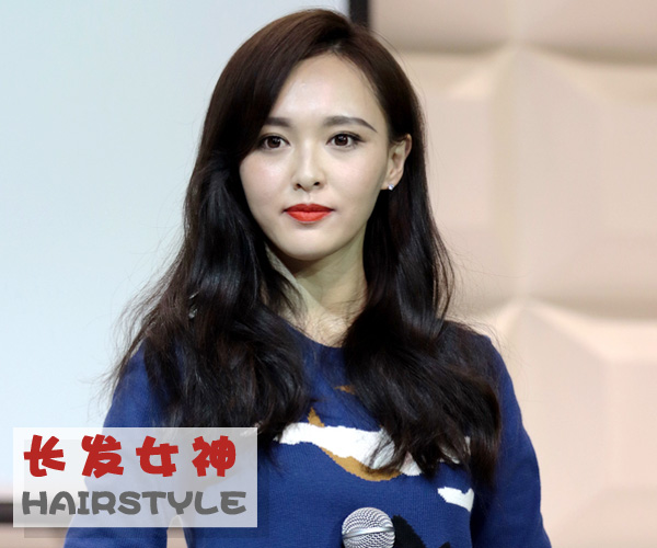 点击大图看下一张:不管流行什么发型 她们依然是气质长发女神