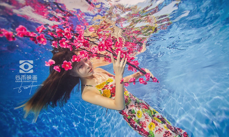 点击大图看下一张:寻找夏日里的一抹凉