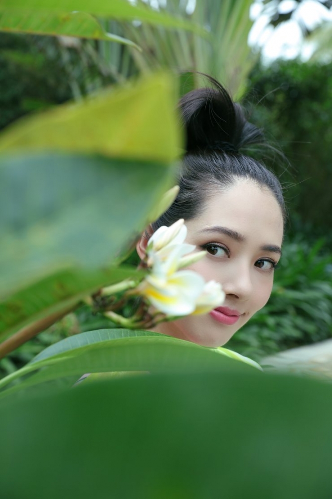 点击大图看下一张:郭碧婷海边随拍写真全曝光