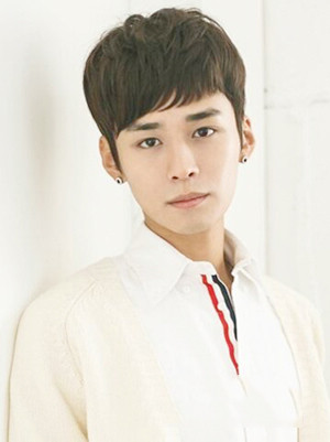 点击大图看下一张:帅气的阳光短发