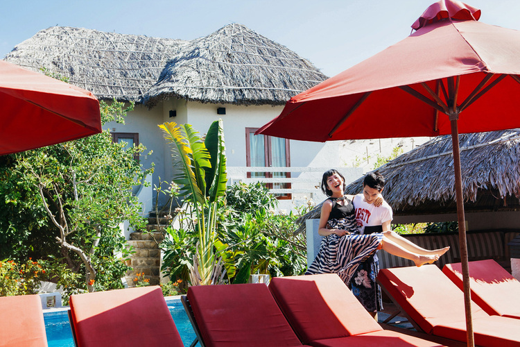 点击大图看下一张：一半海水 一半火焰