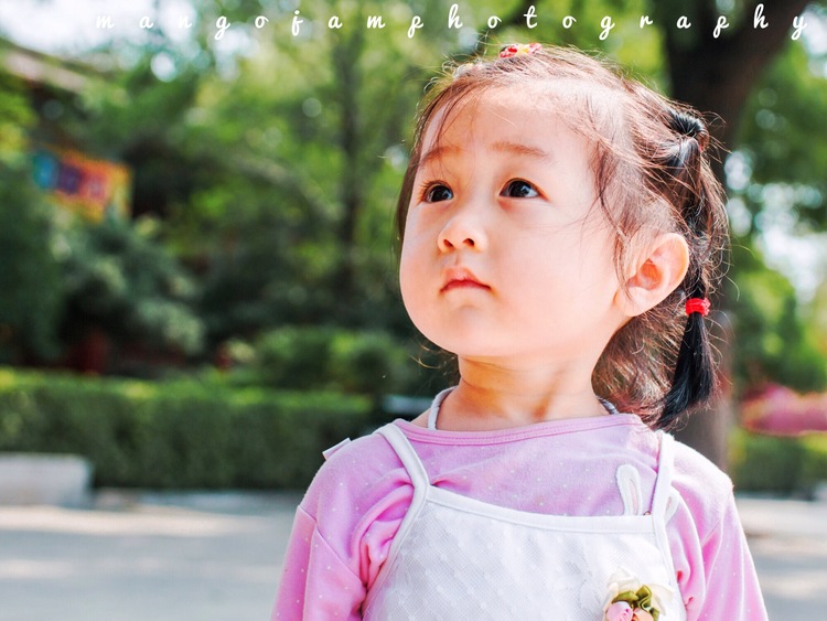 点击大图看下一张:你的眼睛清澈如水