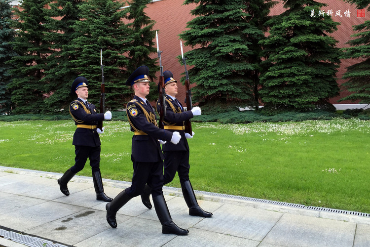 点击大图看下一张：莫斯科风情