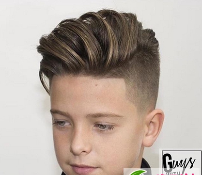 点击大图看下一张：夏季清爽男孩子发型 男童潮流发型设计图片