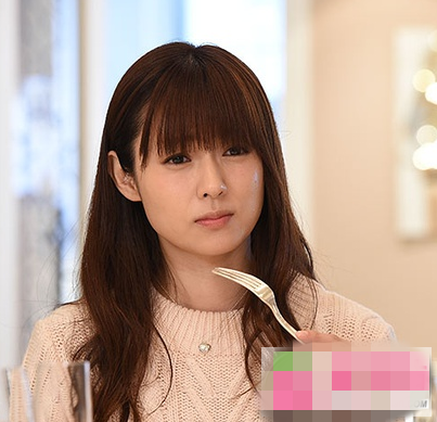 点击大图看下一张:请和废柴的我谈恋爱 深田恭子齐刘海超减龄