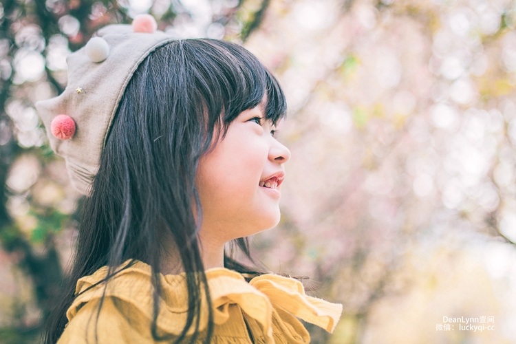 点击大图看下一张：林中的小公主