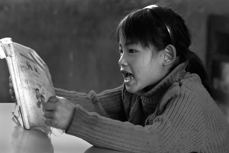 点击大图看下一张:大山里的孩子们