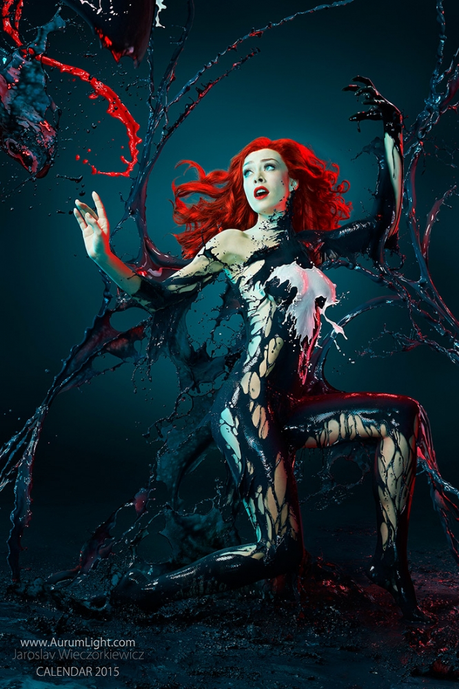 点击大图看下一张:裸模变身英雄