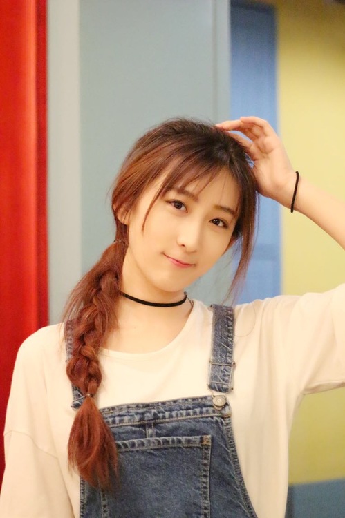 点击大图看下一张:猫猫咖啡馆