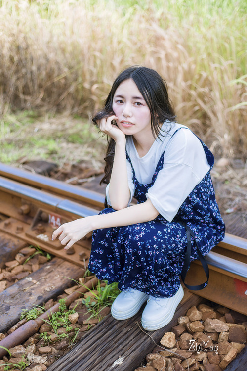 点击大图看下一张:那个单恋的女孩