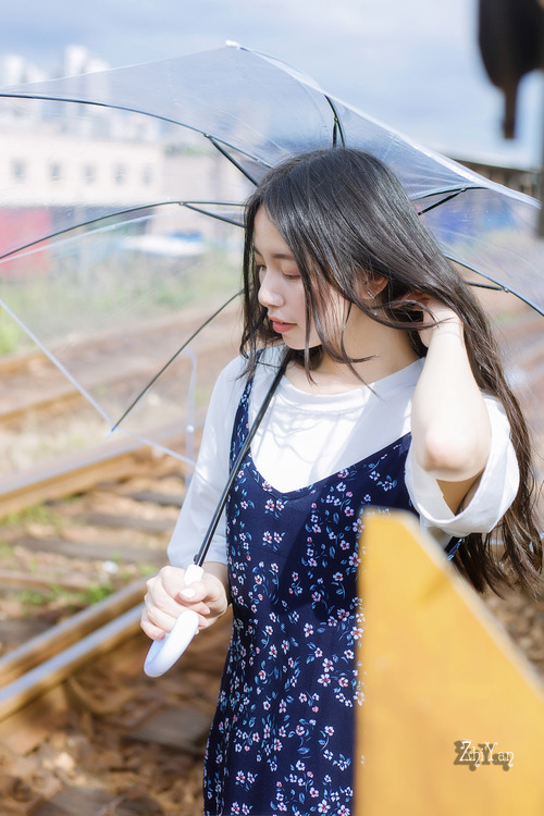 点击大图看下一张:那个单恋的女孩