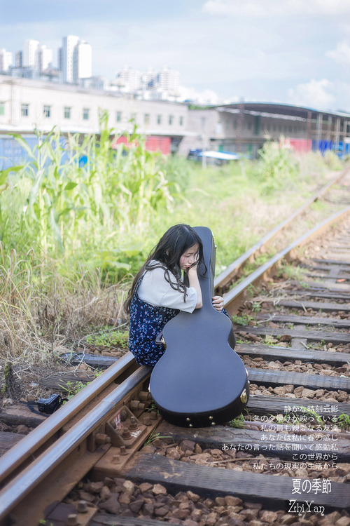 点击大图看下一张:那个单恋的女孩