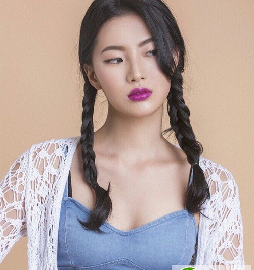 点击大图看下一张:韩范学院风发型搭配