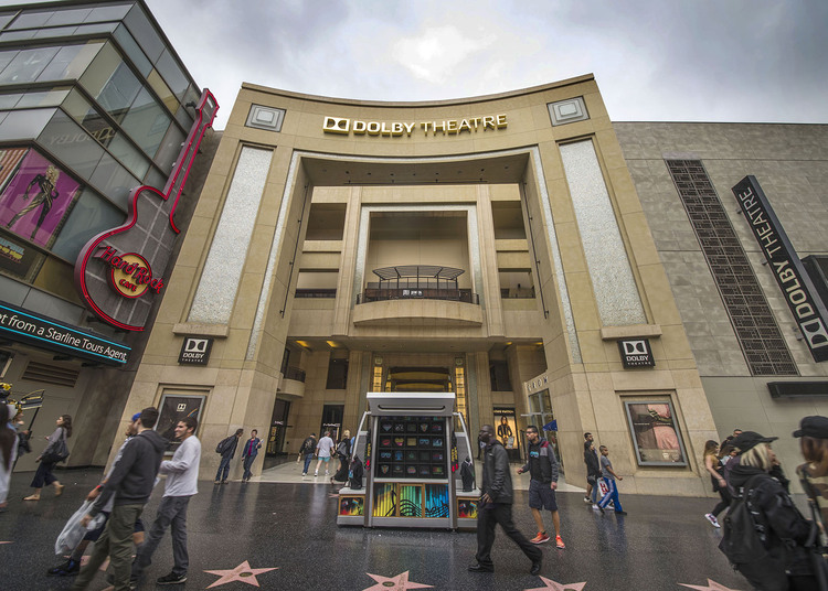 点击大图看下一张：环球影城、星光大道