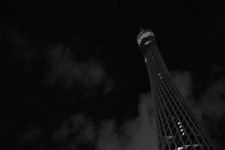 点击大图看下一张：琶堤的夜晚