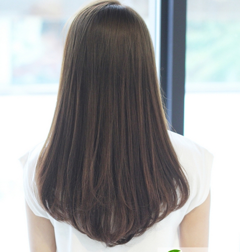 点击大图看下一张:流行气质女神烫发图片