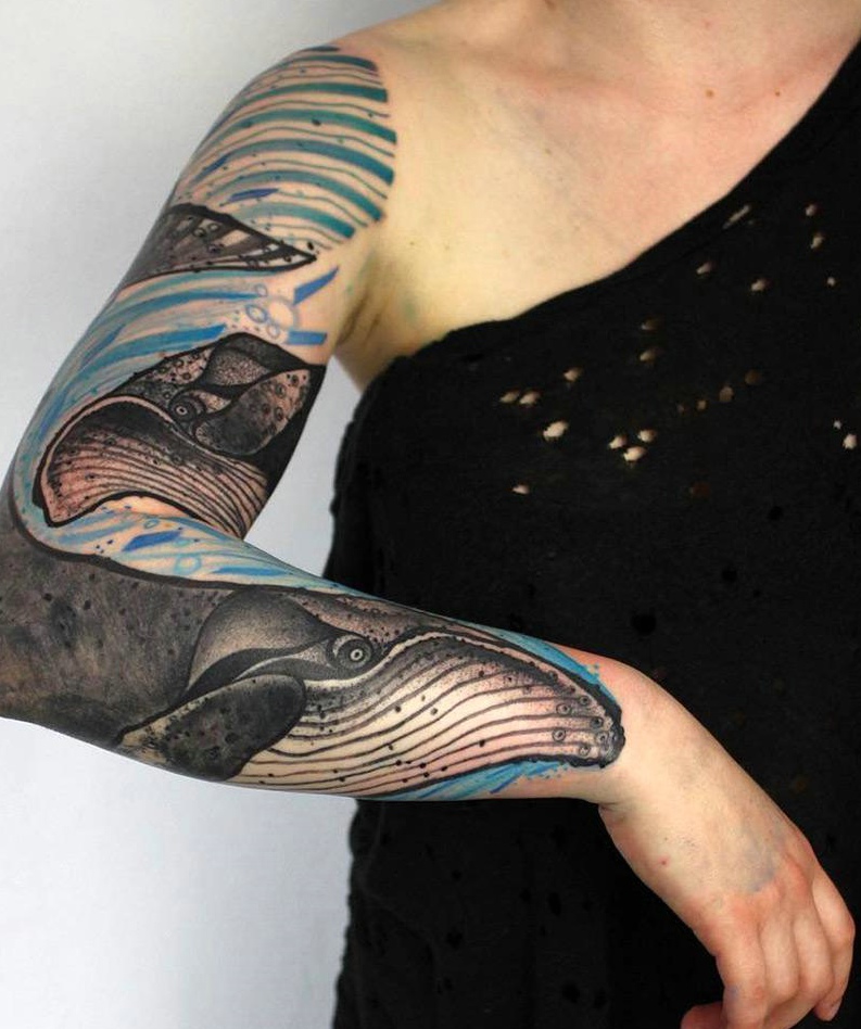 点击大图看下一张：花臂海豚纹身刺青活泼有个性