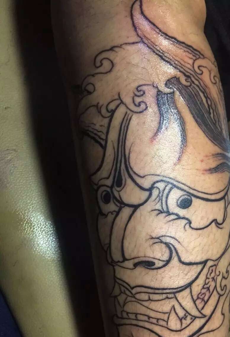 点击大图看下一张：老传统线条般若纹身刺青有魅力