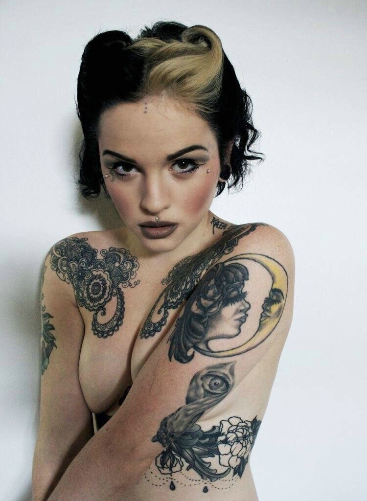 点击大图看下一张：美女花臂纹身刺青美的不要不要的