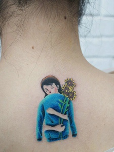 后背小清新向日葵与小女孩的纹身图案