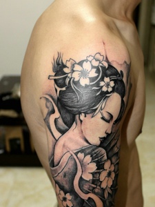 大臂老传统古代花妓纹身图案