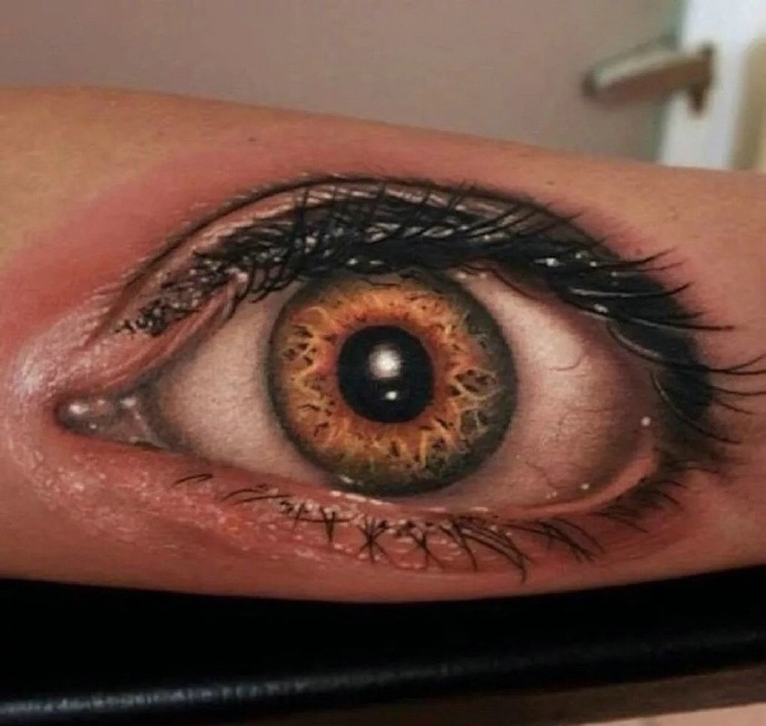 点击大图看下一张：一组3d写实眼睛系列纹身图案很逼真