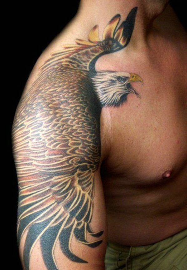 点击大图看下一张：男子帅气的手臂老鹰纹身图案