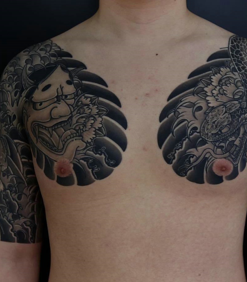 点击大图看下一张：三款超级有男人味的双半甲纹身图案