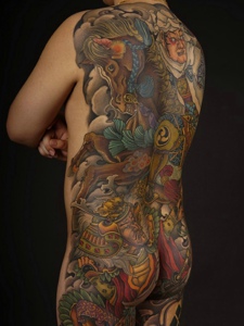 各种各样的不同图案满背纹身刺青