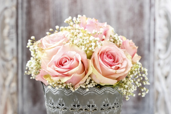 点击大图看下一张：粉色玫瑰花束高清图片下载