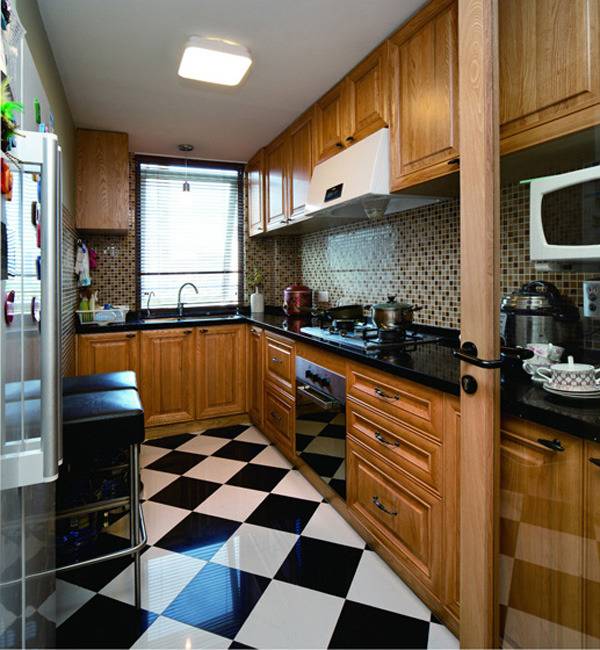 点击大图看下一张：美式混搭厨房复式楼装修案例
