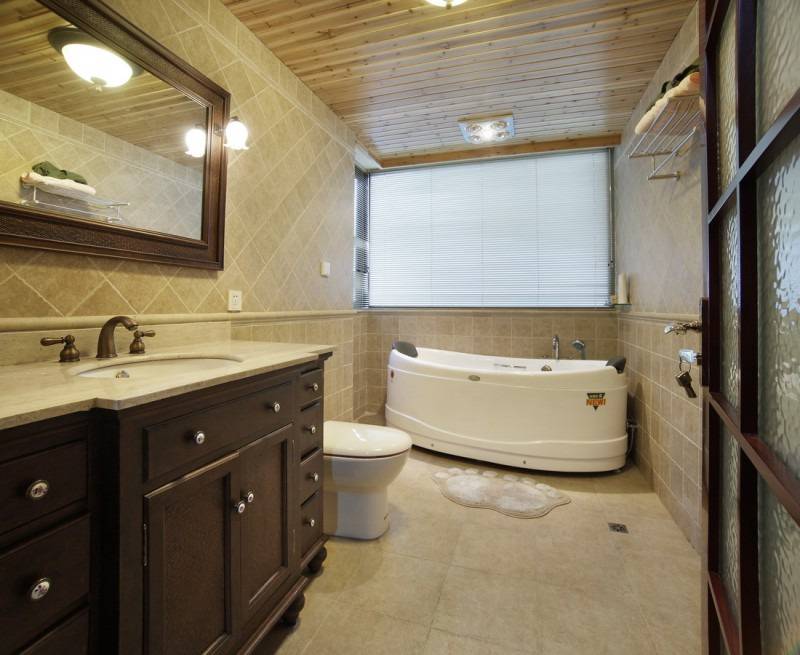 点击大图看下一张：欧式浴室淋浴房装修案例