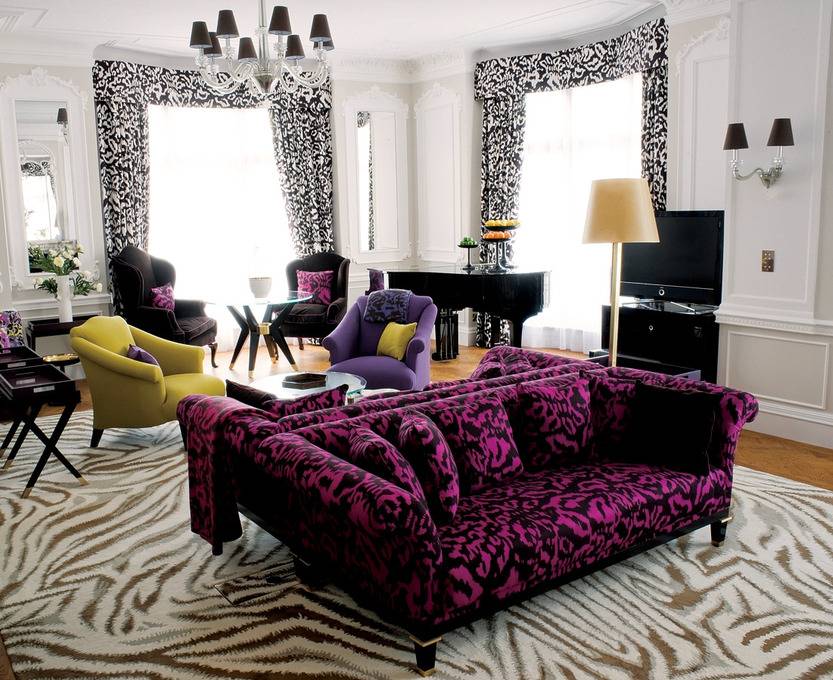 点击大图看下一张：现代客厅窗帘设计案例展示