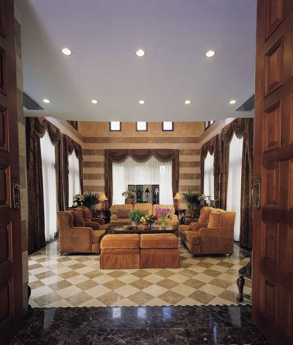 点击大图看下一张：美式美式风格客厅别墅设计图