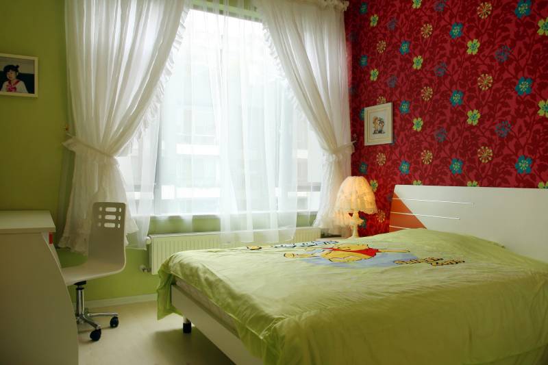 点击大图看下一张：中式清新新中式儿童房窗帘效果图
